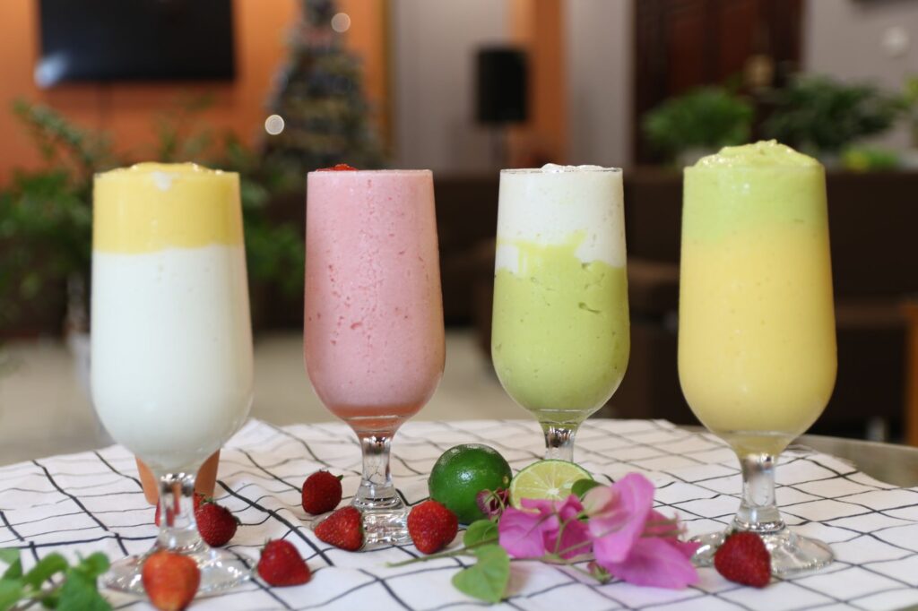Domowe smoothie proteinowe bez odżywki białkowej: 5 prostych przepisów